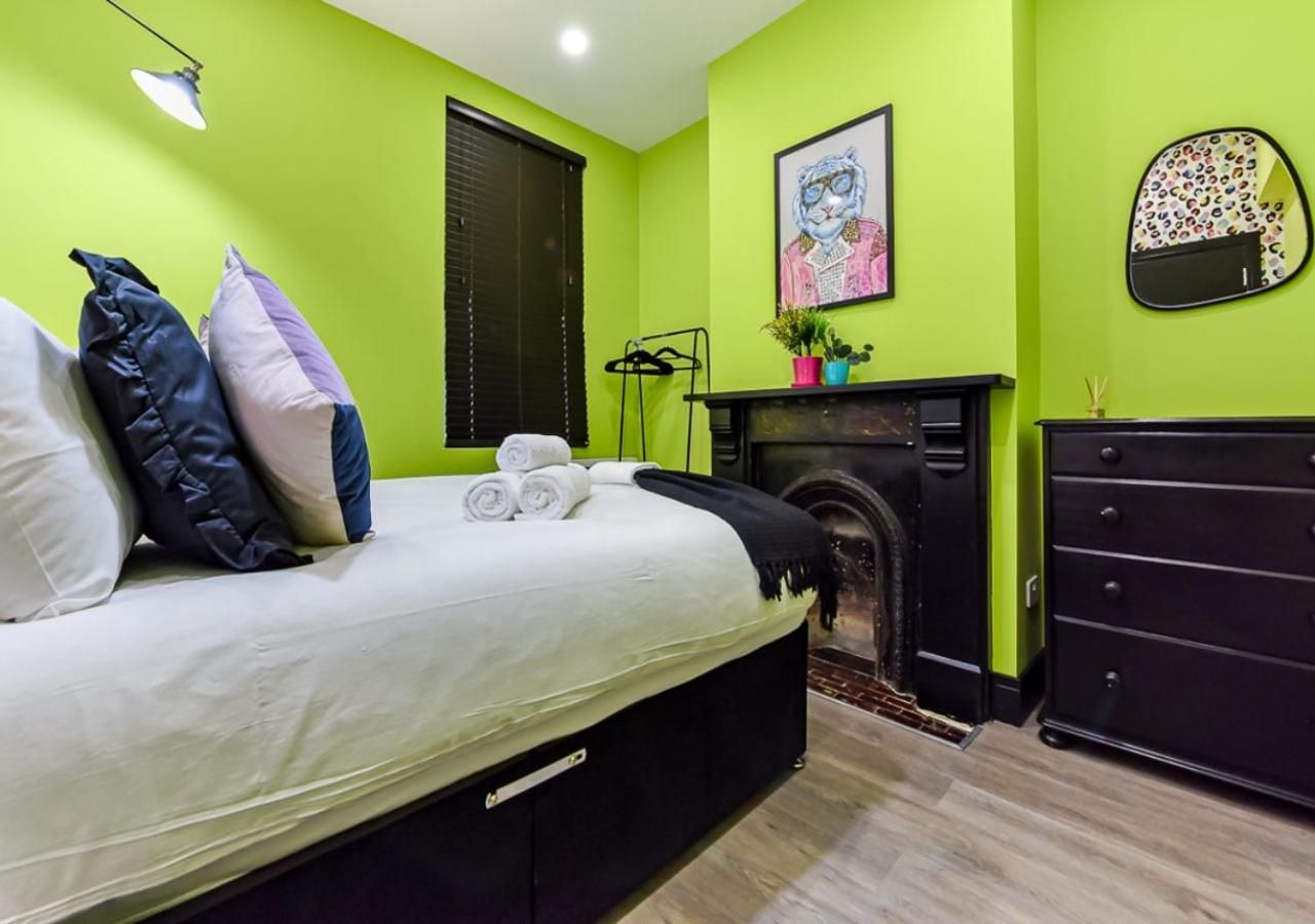 Bright & Colourful House - Best For A Large Groups 伦敦 外观 照片