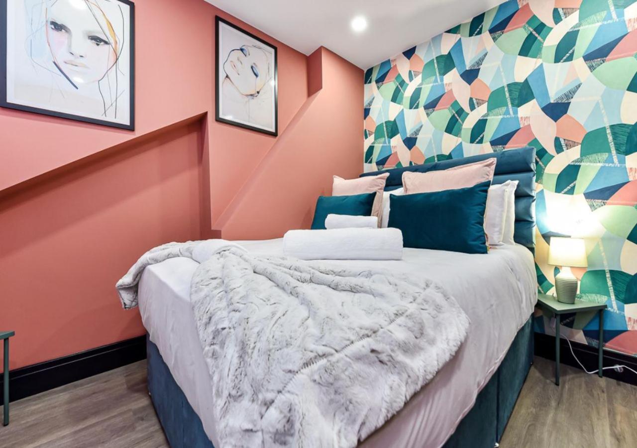 Bright & Colourful House - Best For A Large Groups 伦敦 外观 照片