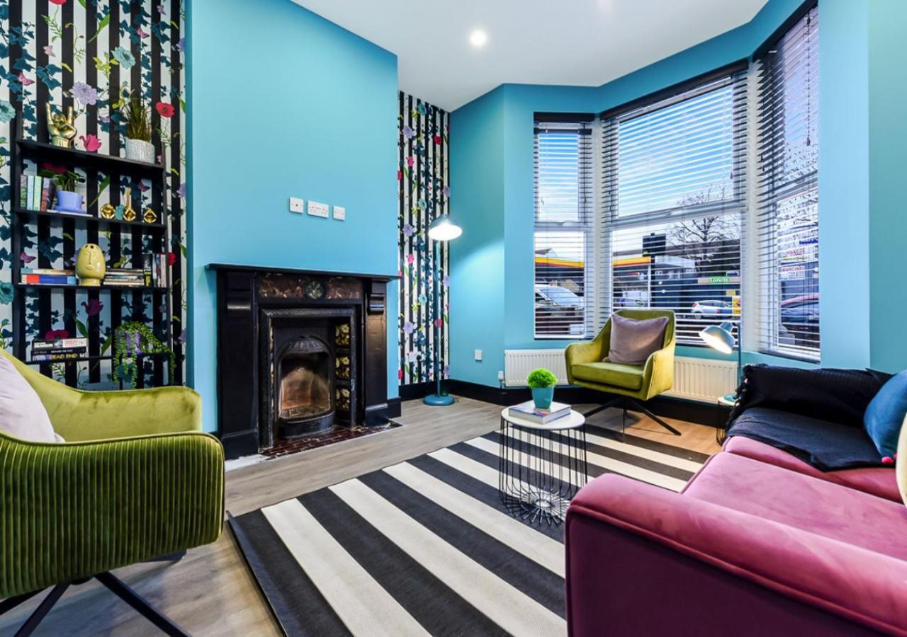 Bright & Colourful House - Best For A Large Groups 伦敦 外观 照片