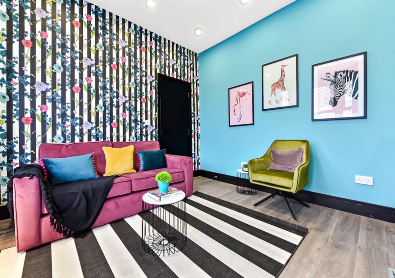 Bright & Colourful House - Best For A Large Groups 伦敦 外观 照片